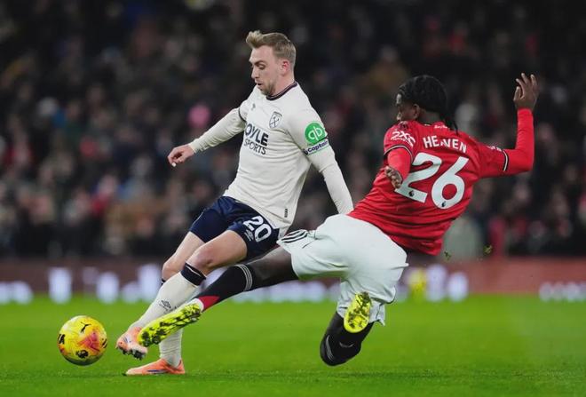 比塞克：两场5次射正让我们丢了3个，我们踢得不错只是运气差（比塞克：对手两场仅5次射正却进3球，我们踢得不差只是运气不佳）