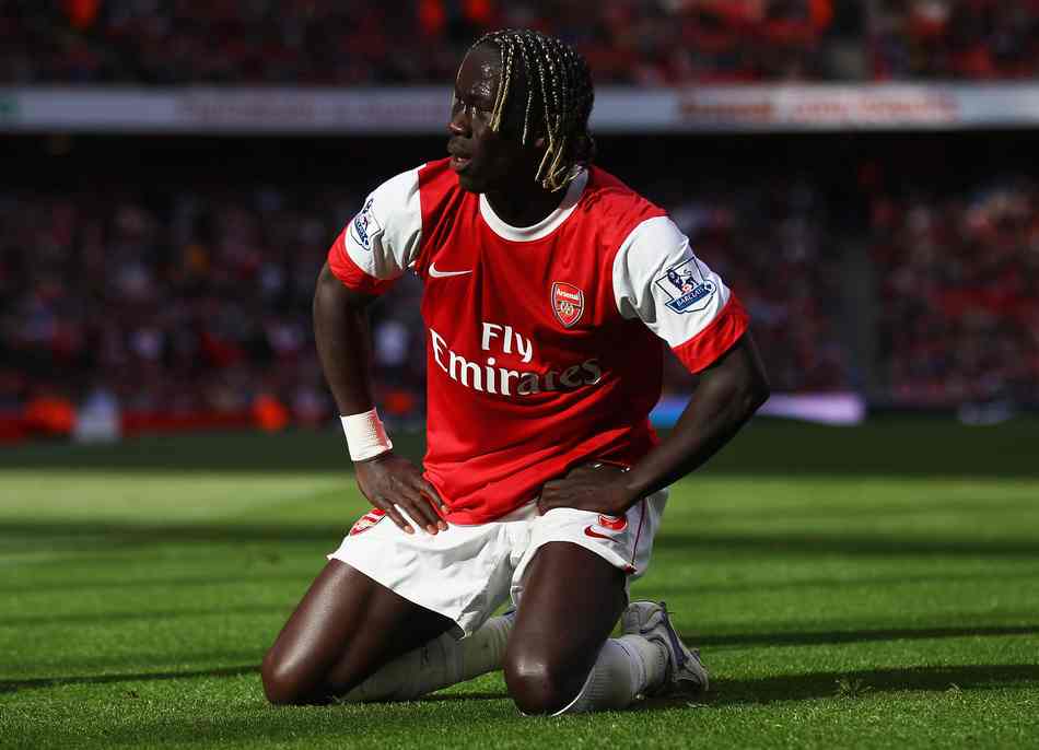 欧冠积分榜：拜仁、阿森纳、国米全胜领跑，下轮前二直接对话（欧冠形势：拜仁、阿森纳、国米以全胜占先，下轮榜前二正面交锋）