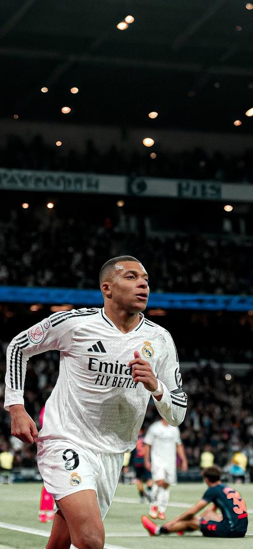 勇士球员体能分配合理，减少伤病风险（勇士队优化体能管理，降低伤病风险）